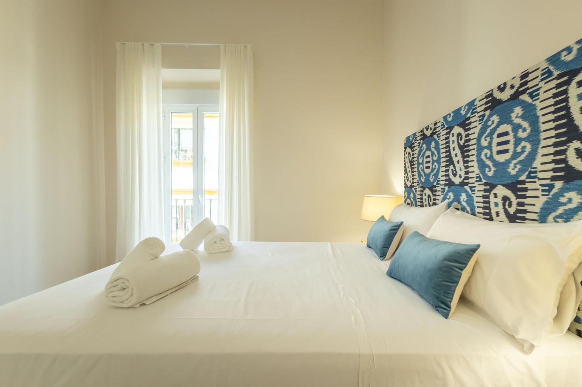 Rt41 Triana Deluxe Apartamento Sevilha Exterior foto